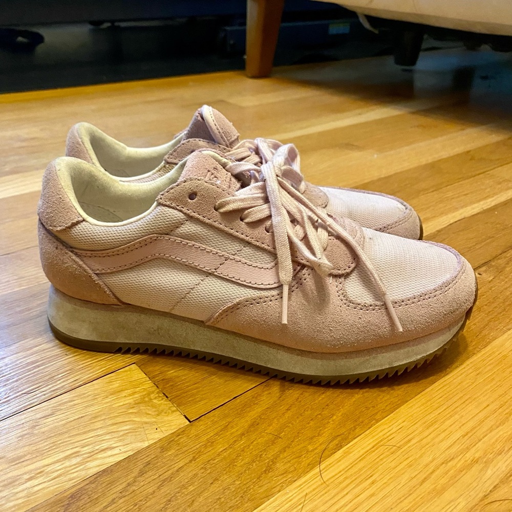 Lilac/light pink VANS ultra cush sneakers women 6.5 lightly worn